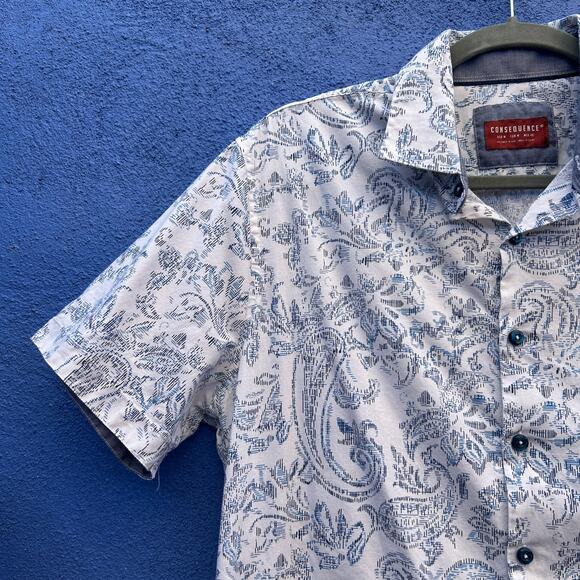 consequence men's blue and white button down - Picture 3 of 6